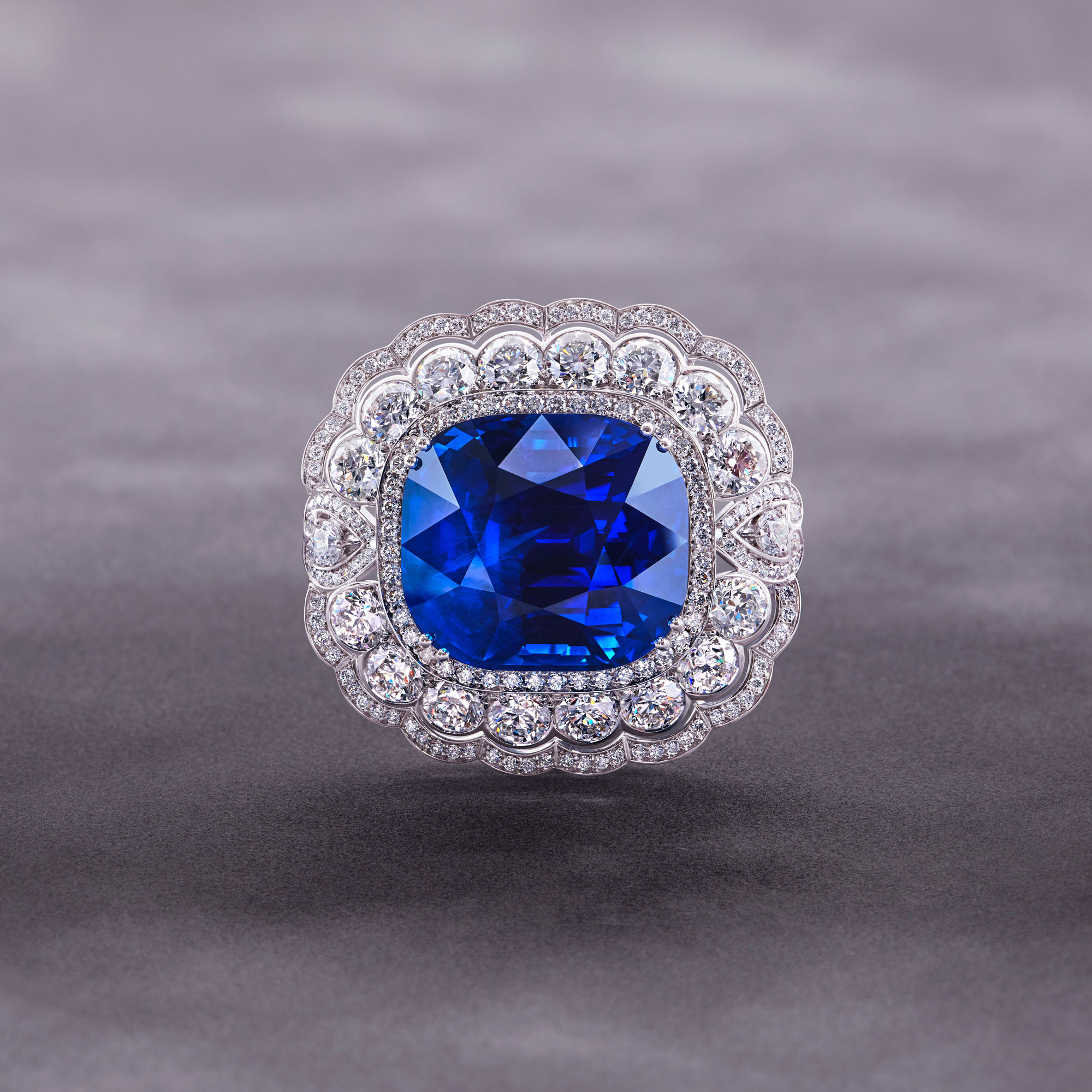 Close up of the 118.88ct Garrard Jubilee Sapphire brooch square