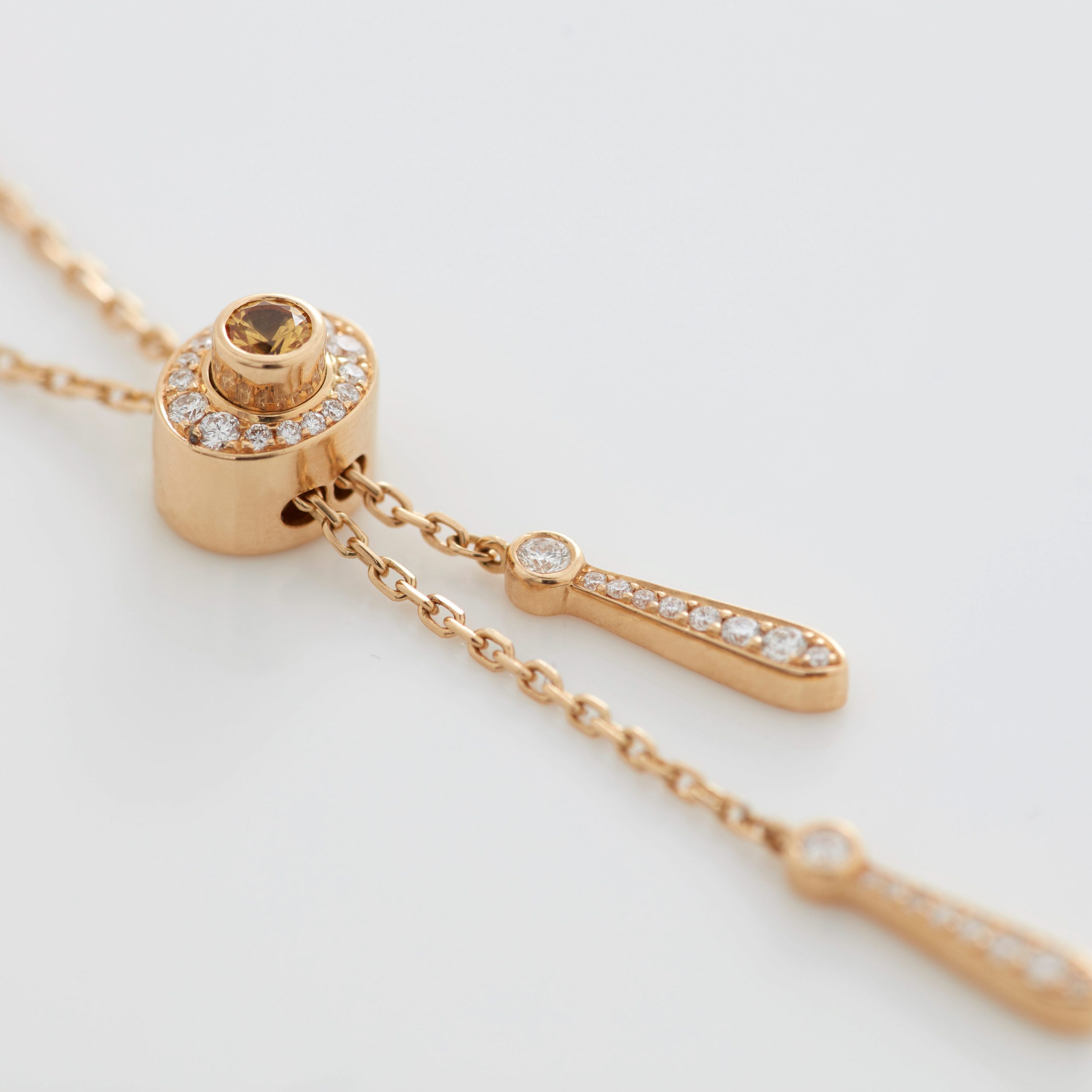 Garrard Wings Embrace jewellery collection Yellow Sapphire and Diamond Pendant In 18ct Yellow Gold 2016580 2016580 Clasp Garrard Wings Embrace jewellery collection Yellow Sapphire and Diamond Pendant In 18ct Yellow Gold 2016580 2016580 Clasp