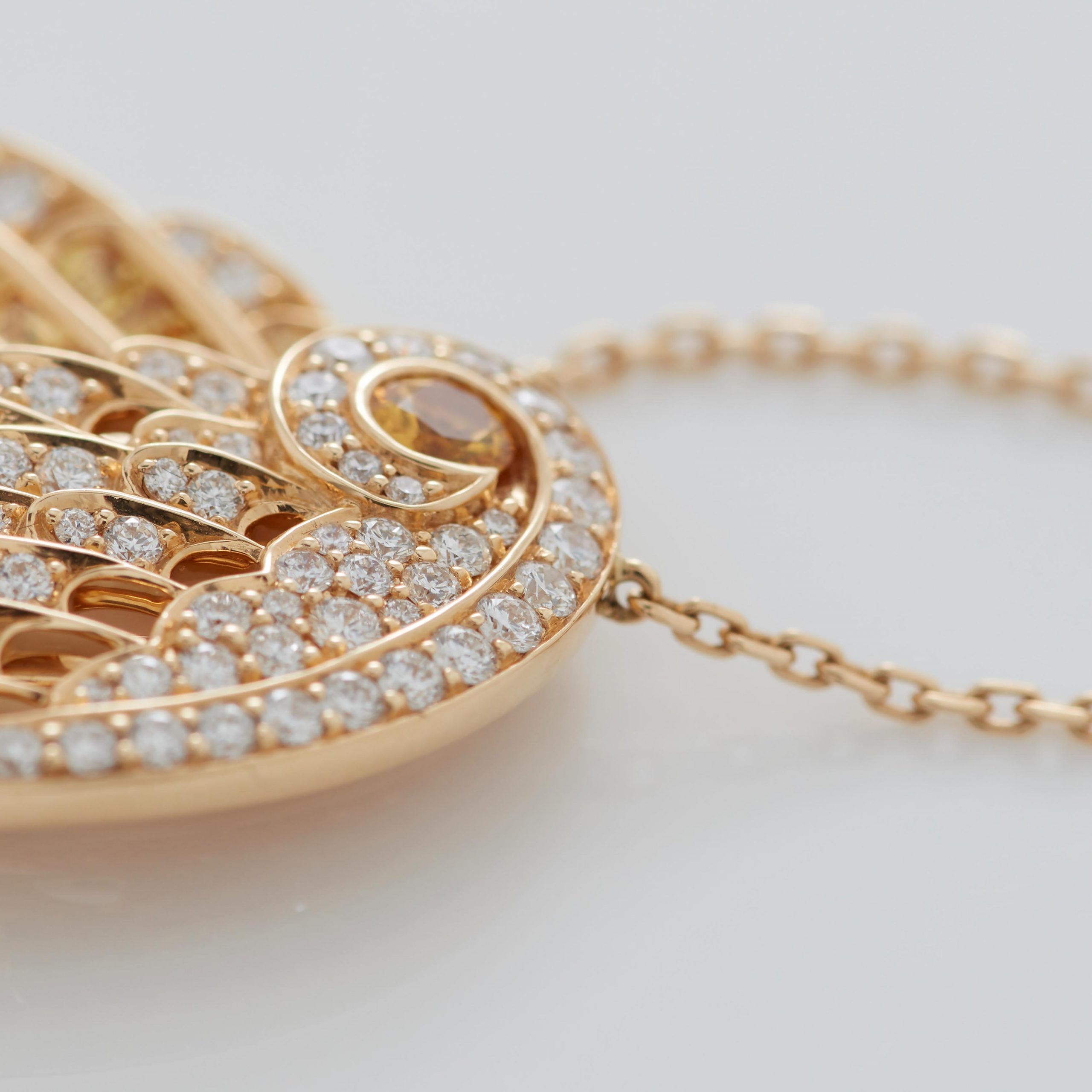 Garrard Wings Embrace jewellery collection Yellow Sapphire and Diamond Pendant In 18ct Yellow Gold 2016580 2016580 Detail 2 Garrard Wings Embrace jewellery collection Yellow Sapphire and Diamond Pendant In 18ct Yellow Gold 2016580 2016580 Detail 2