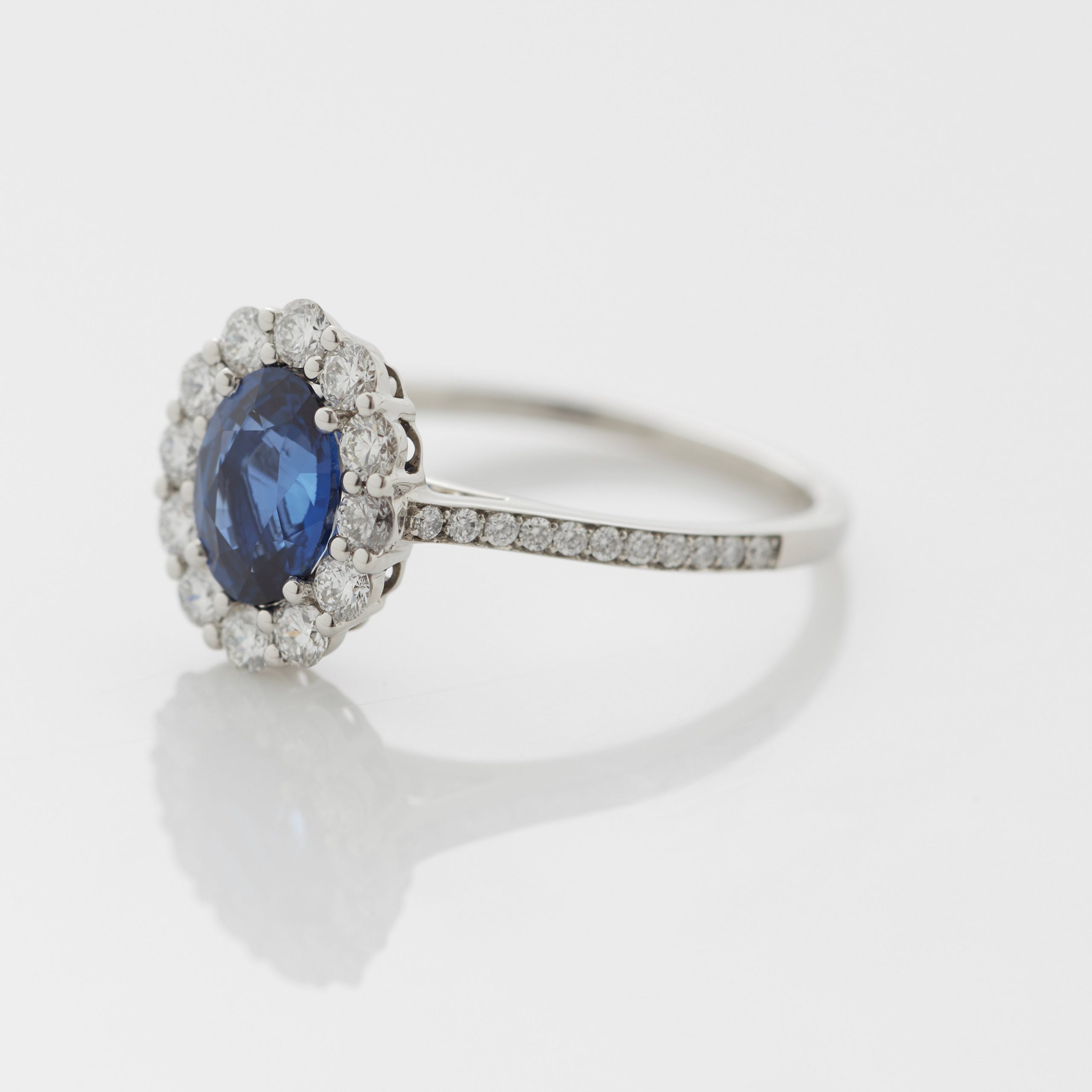 Garrard 1735 collection Sapphire Oval Ring in Platinum with Diamonds JR17PT03 Detail View 1 Garrard 1735 collection Sapphire Oval Ring in Platinum with Diamonds JR17PT03 Detail View 1