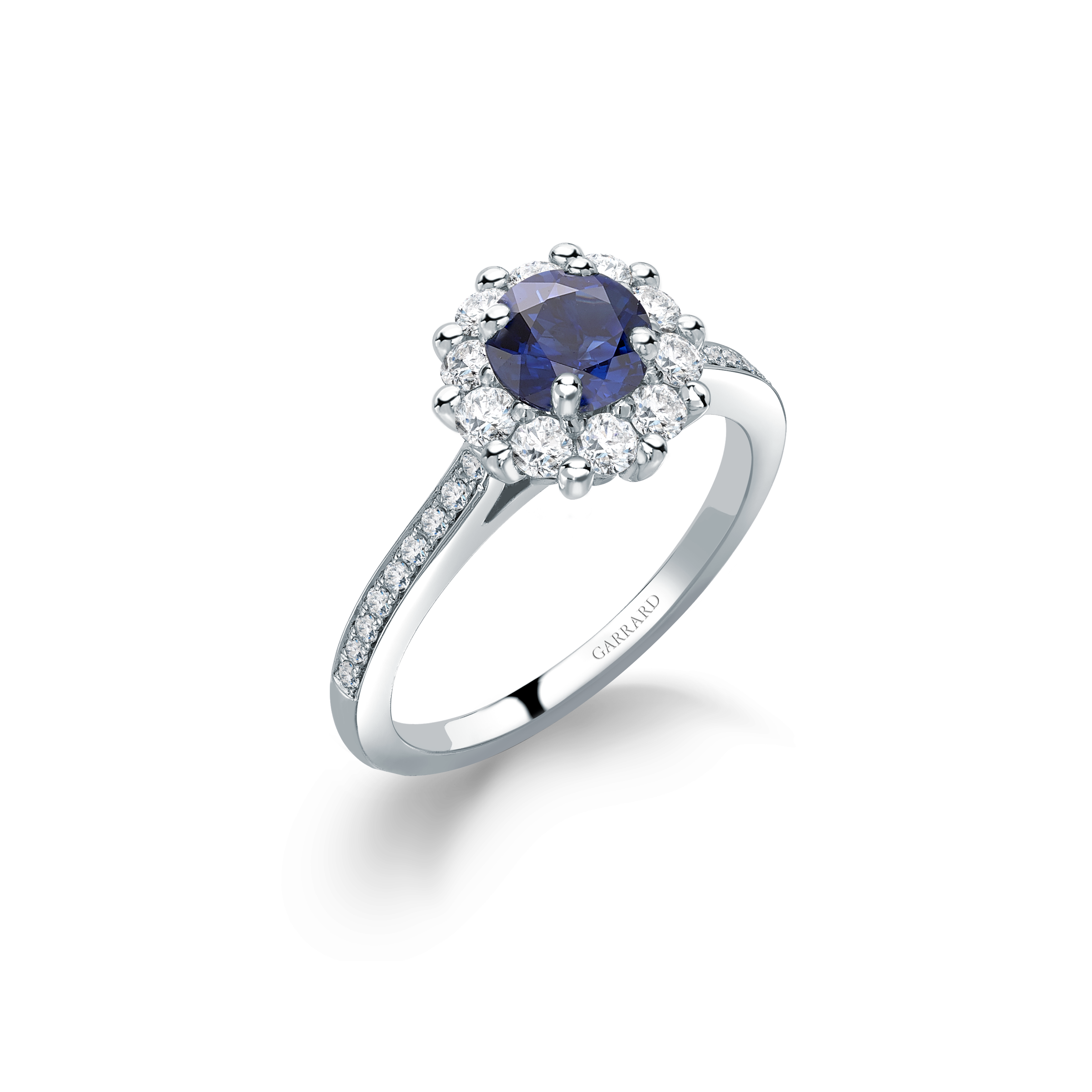 Garrard 1735 jewellery collection Sapphire Round Ring Garrard In Platinium with Diamonds JR17PT06 Hero View Garrard 1735 jewellery collection Sapphire Round Ring Garrard In Platinium with Diamonds JR17PT06 Hero View
