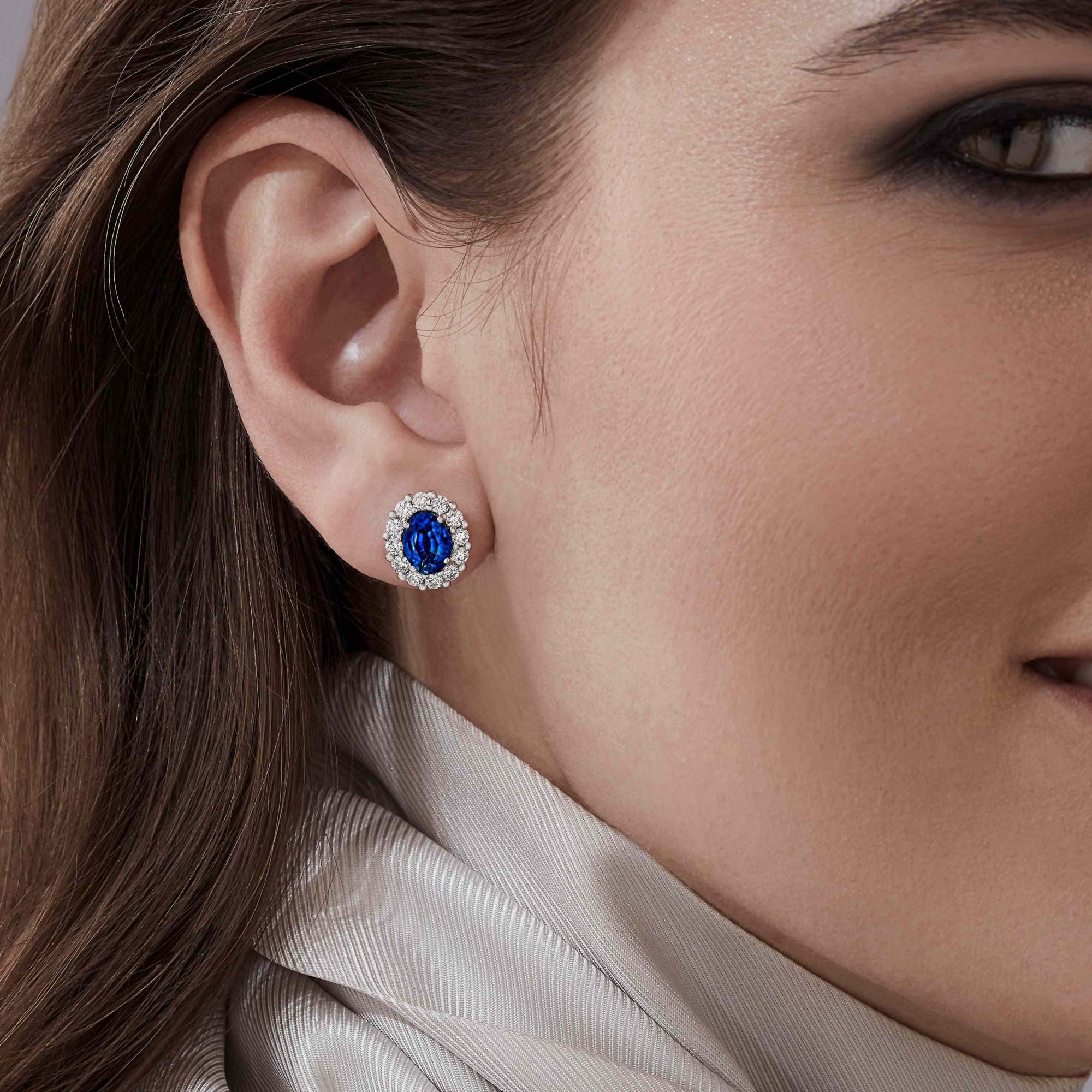 Garrard 1735 jewellery collection sapphire stud earrings in Platinum with Diamonds JE17PT12 On Model