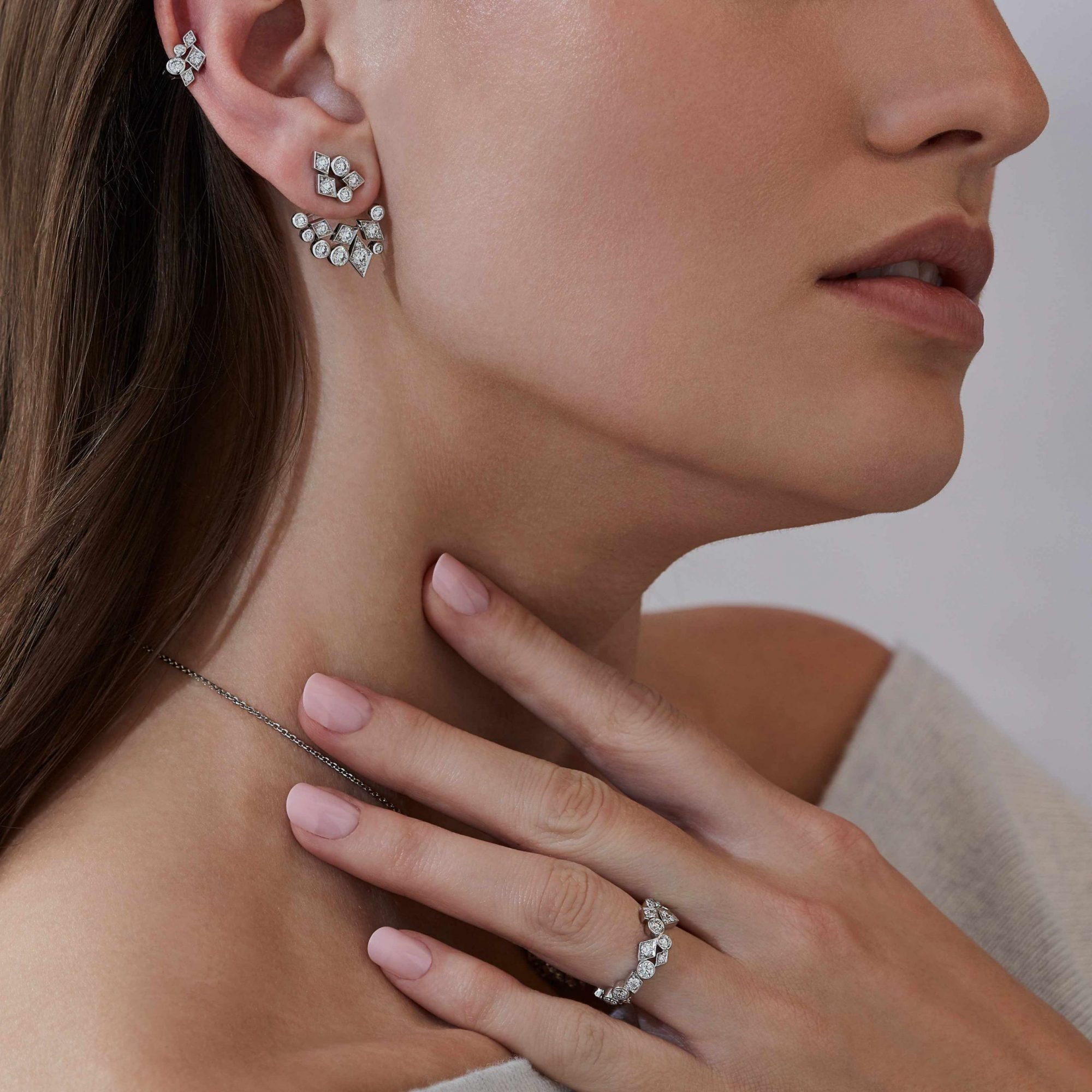 Garrard Albemarle Abstract jewellery Collection Diamond Ear Jackets In 18ct White Gold 2017413 and earrings On Model