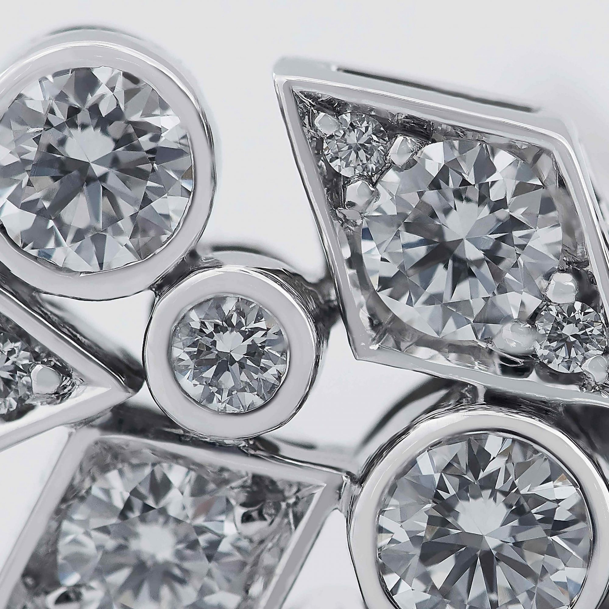 Garrard Albemarle Abstract jewellery collection Transformable Diamond Earrings In 18ct White Gold 2017415 Detail