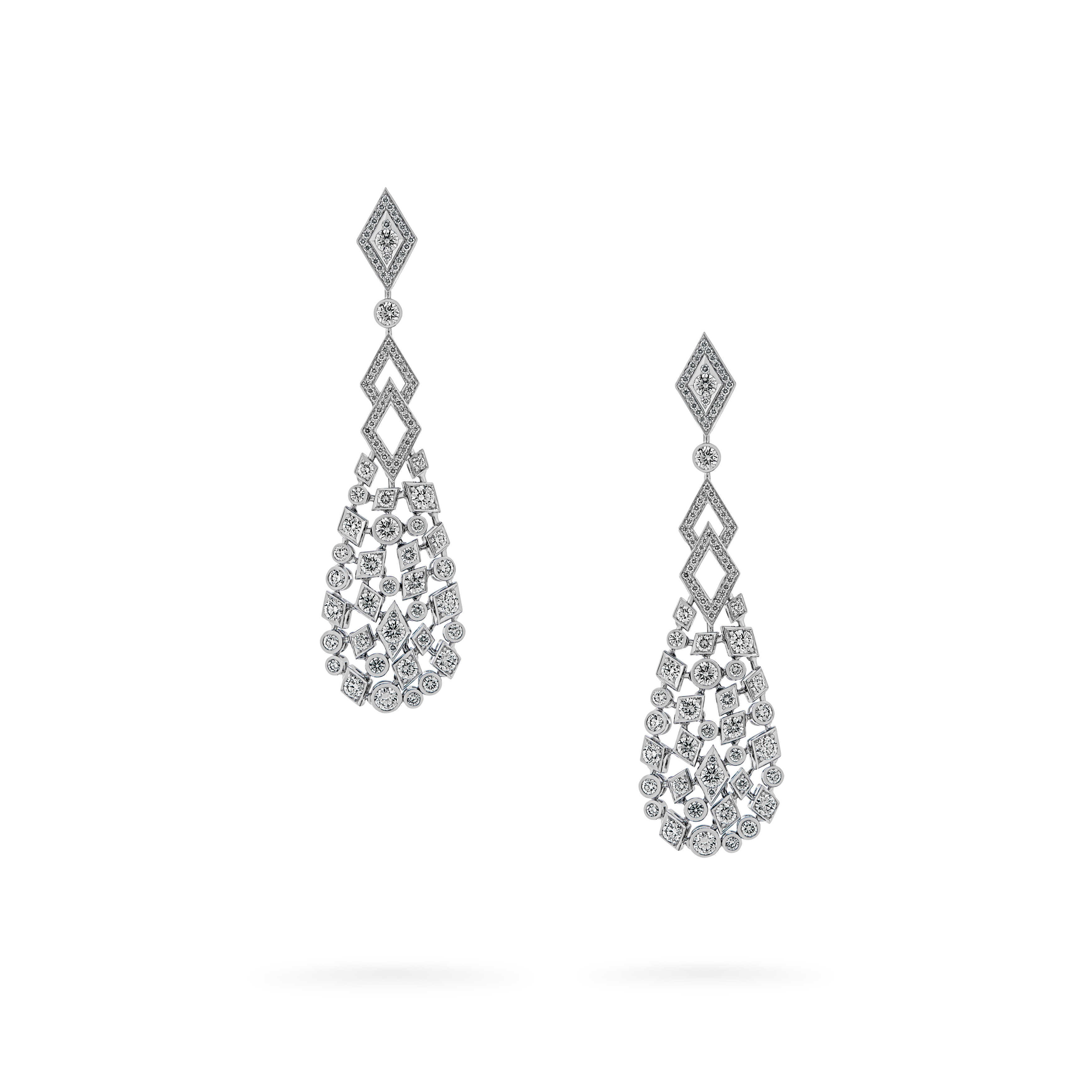 Garrard Albemarle High Jewellery Diamond Earrings In 18ct White Gold 2017324 Garrard Albemarle High Jewellery Diamond Earrings In 18ct White Gold 2017324