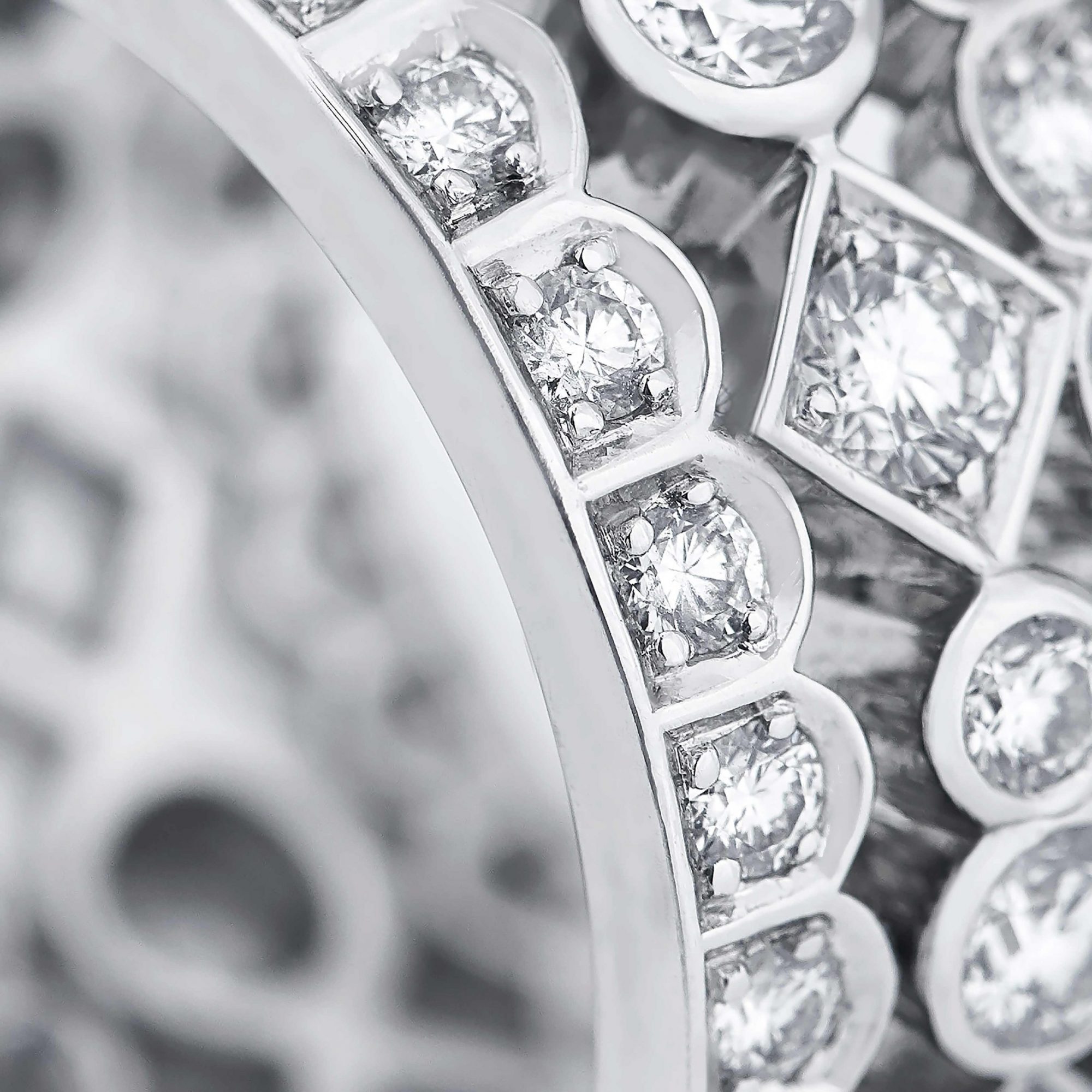 Garrard Albemarle jewellery Collection White Diamond ring 2013405 Detail 2