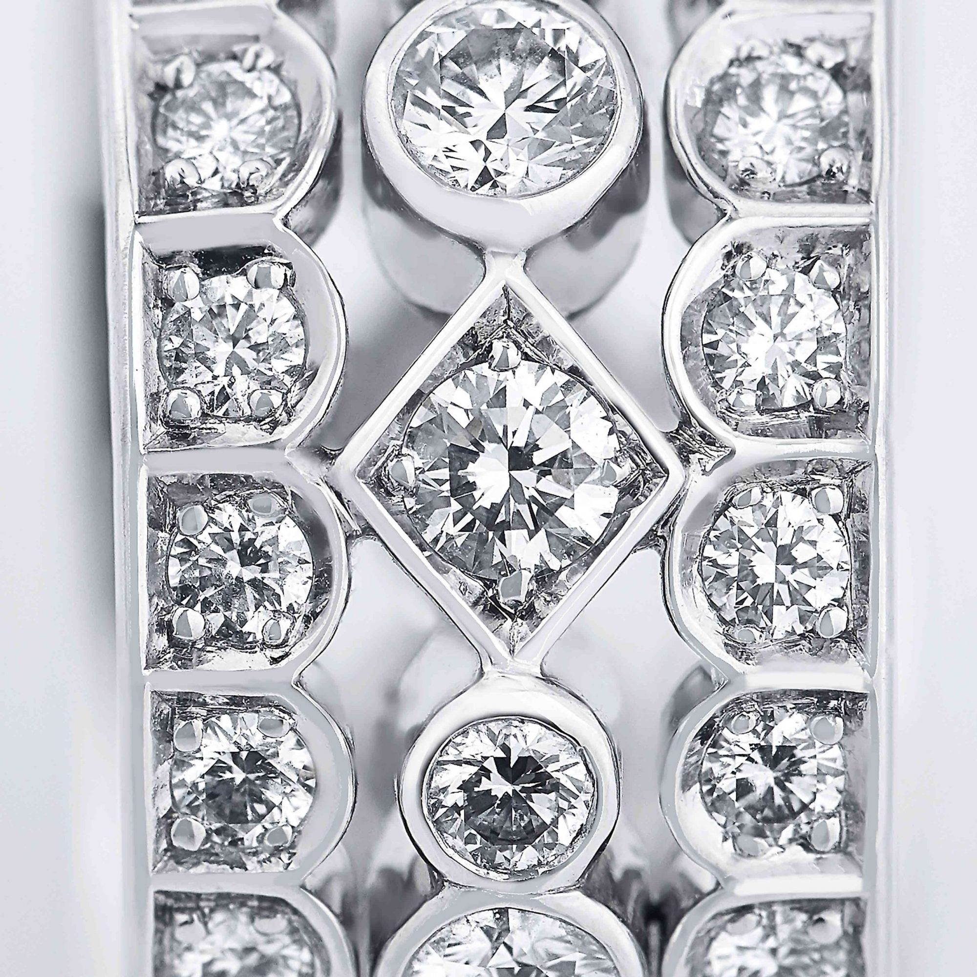 Garrard Albemarle jewellery Collection White Diamond ring 2013405 Detail