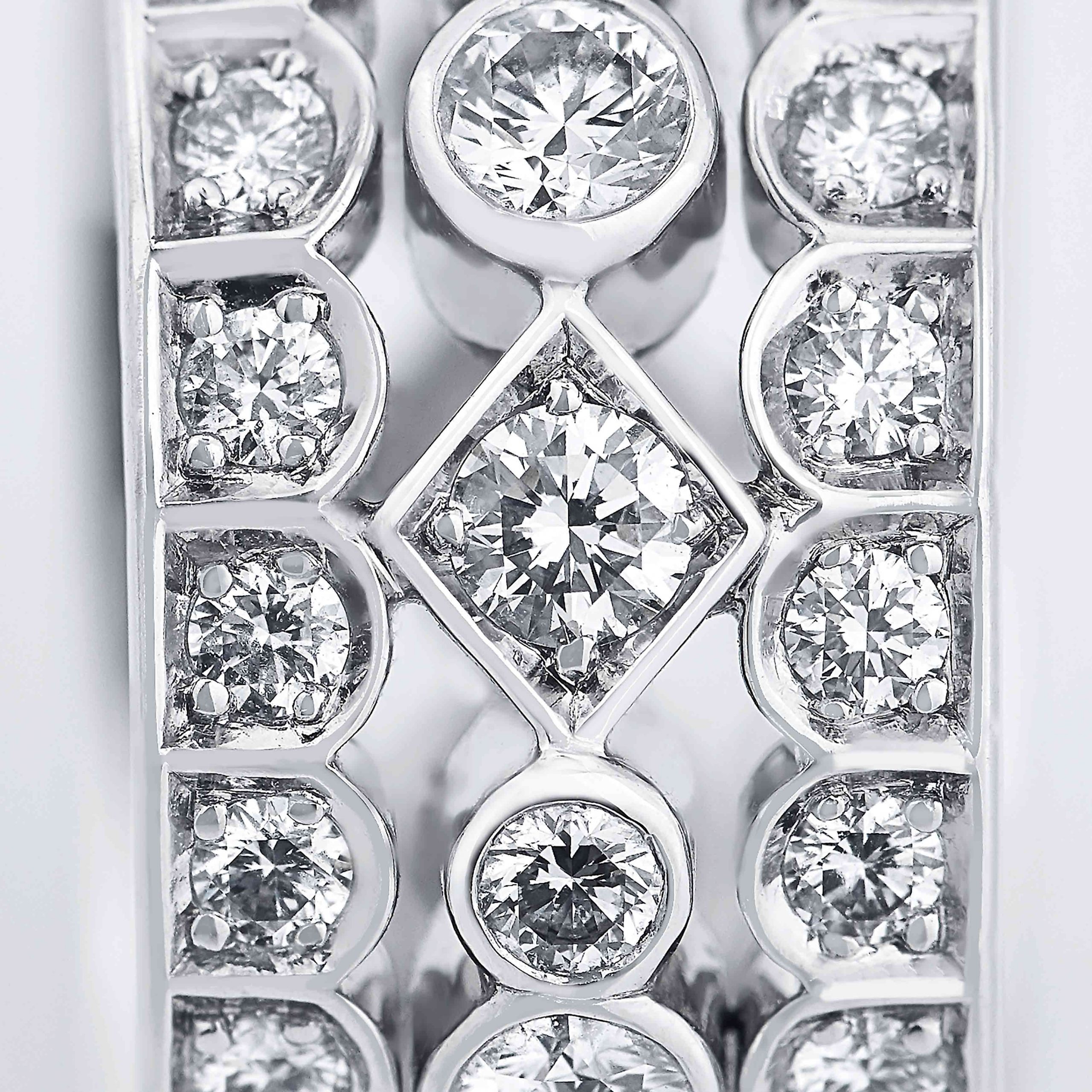Garrard Albemarle jewellery Collection White Diamond ring 2013405 Detail Garrard Albemarle jewellery Collection White Diamond ring 2013405 Detail