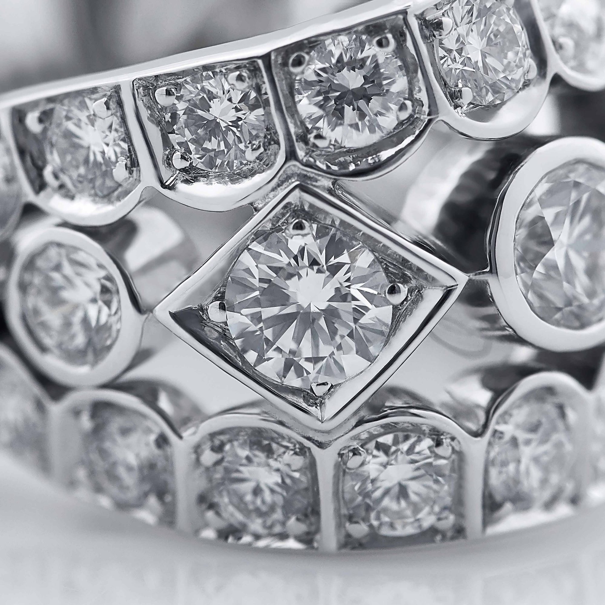 Garrard Albemarle jewellery Collection White Diamond wrap Earrings in 18ct white gold 2013219 Detail view