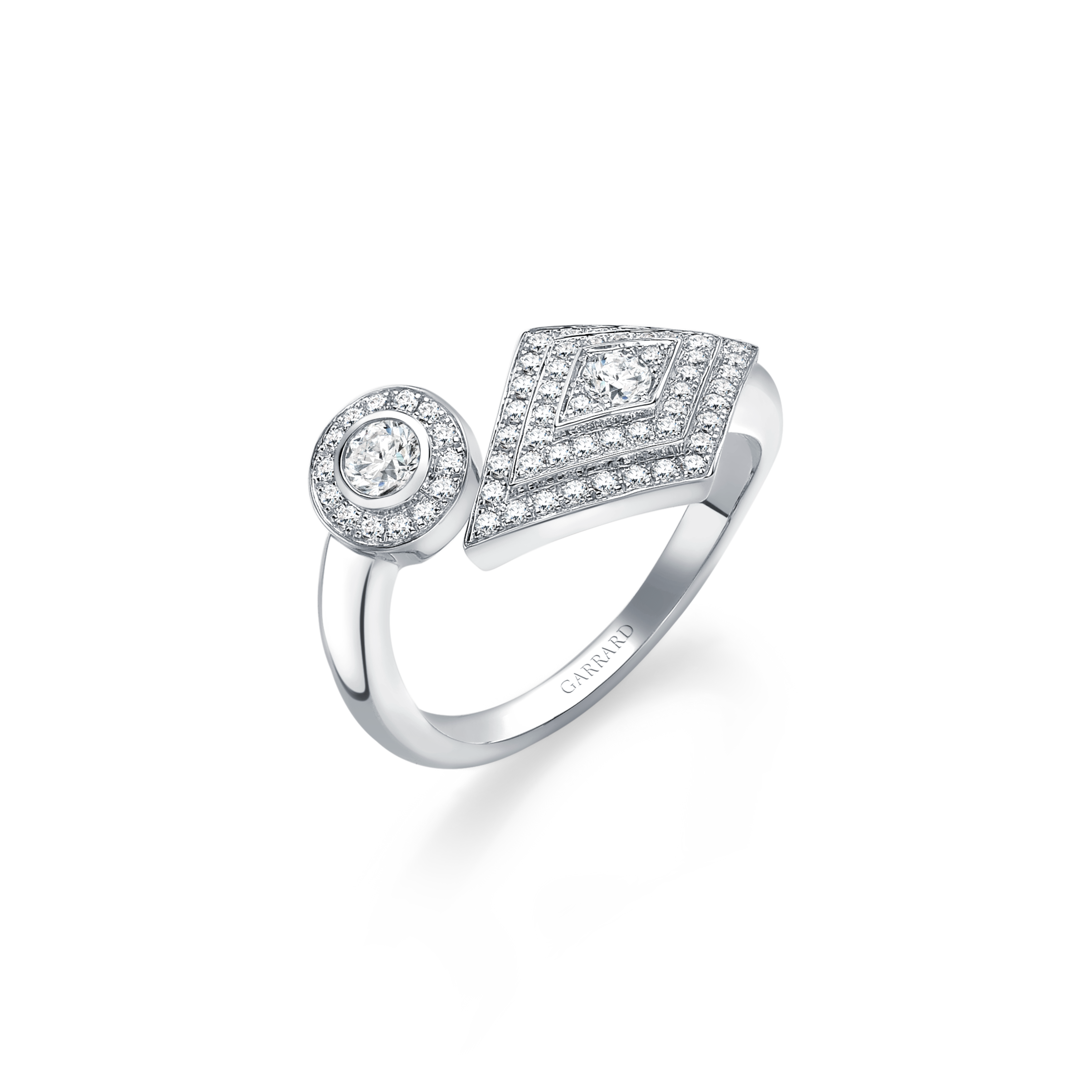 Garrard Albemarle jewellery Collection Wraparound Diamond Ring in 18ct White Gold 2014368 Hero View Garrard Albemarle jewellery Collection Wraparound Diamond Ring in 18ct White Gold 2014368 Hero View
