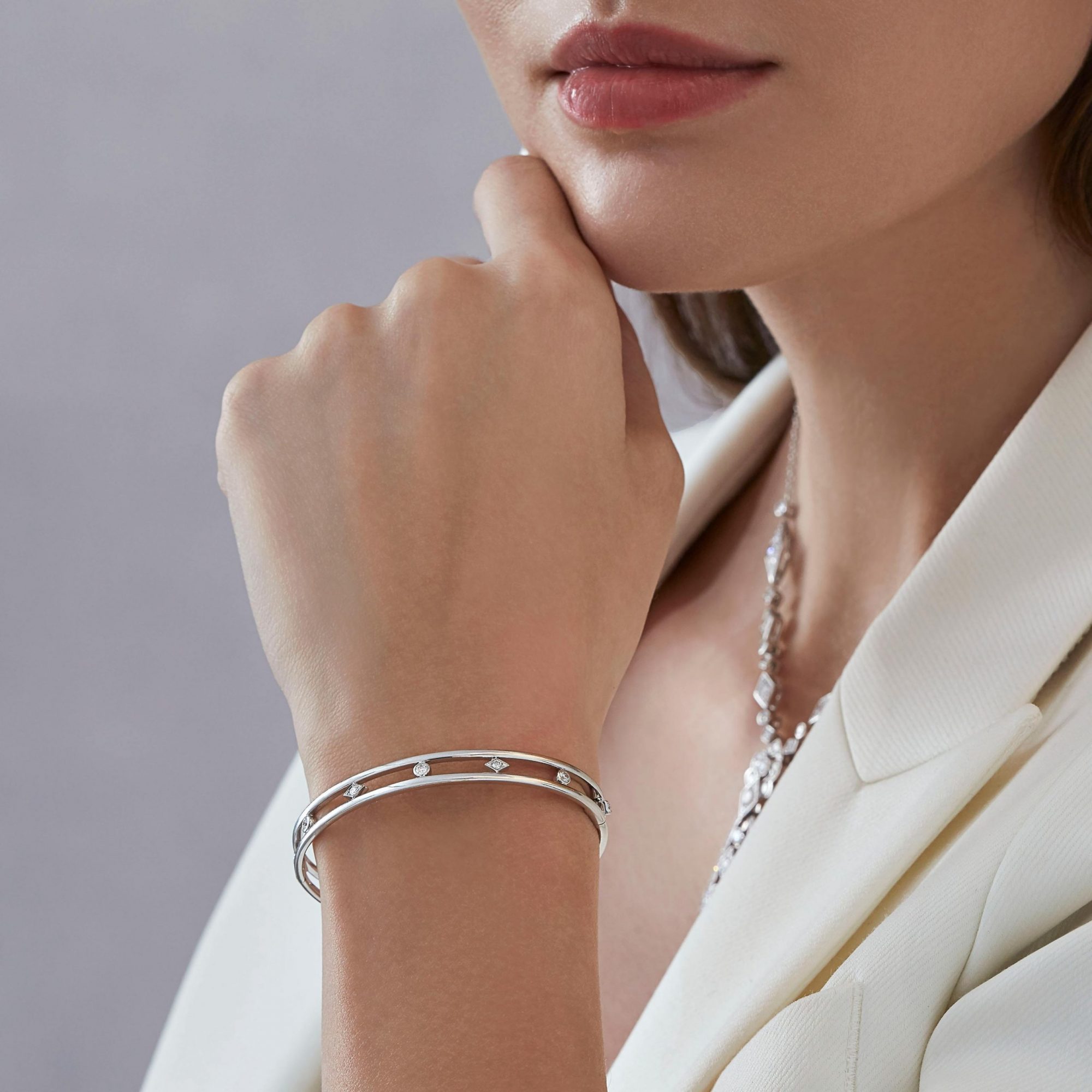 Garrard Albermale jewellery collection white gold bangle 2015951 2015852 2015952 and necklace On Model