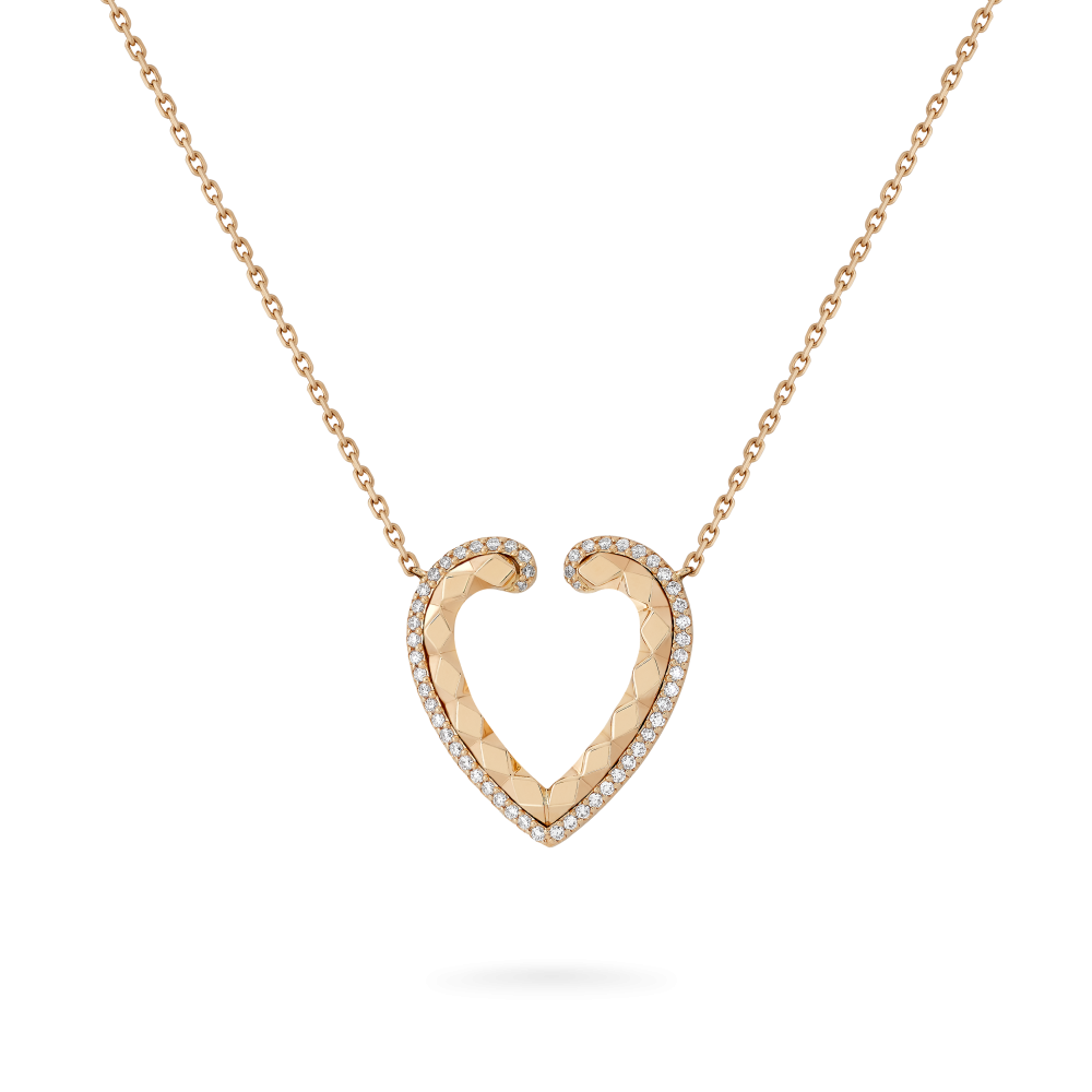 Garrard Aloria jewellery collection Pendant In 18ct Yellow Gold with Diamonds 2016932 Hero View