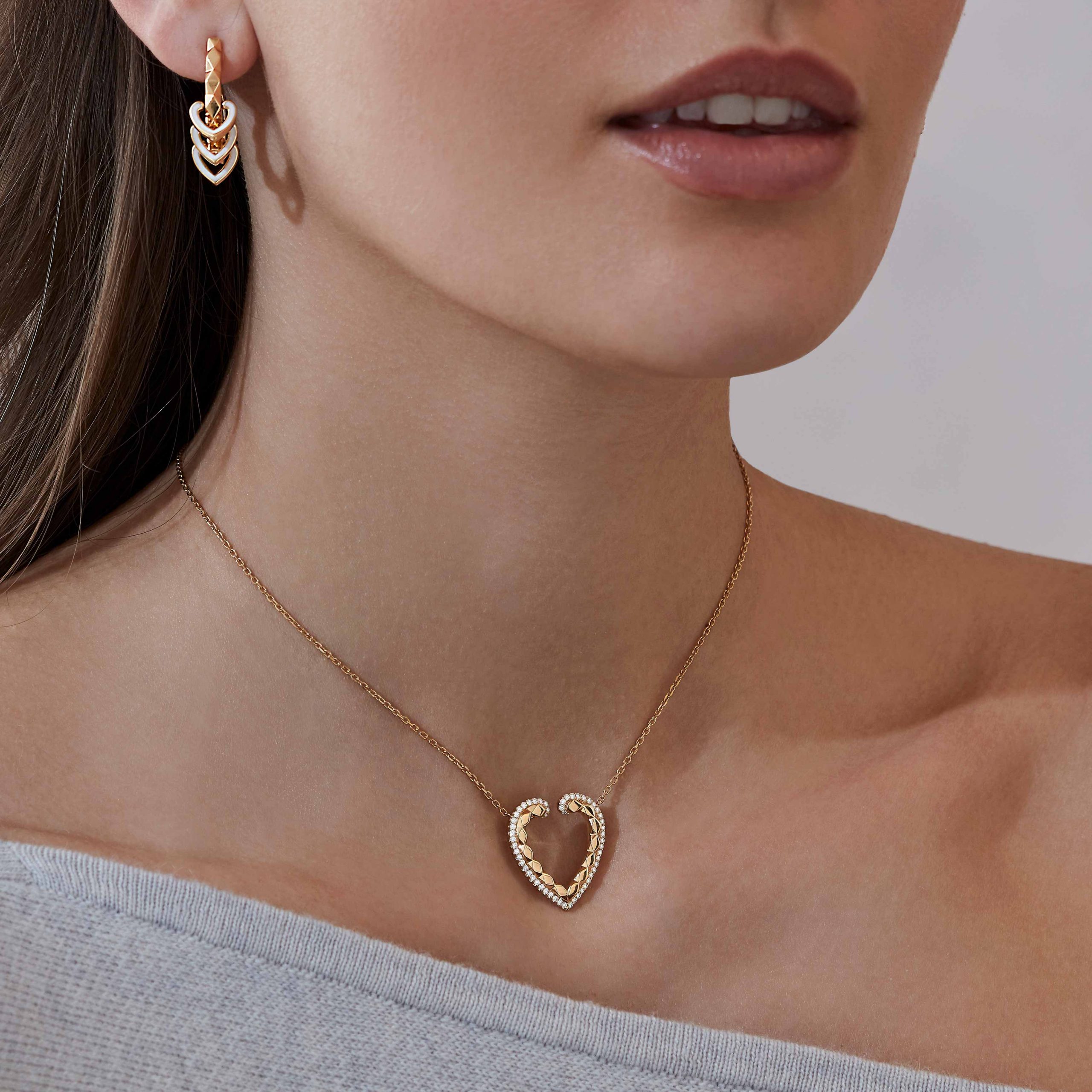 Garrard Aloria jewellery collection Pendant In 18ct Yellow Gold with Diamonds 2016932 and earrings 2016937 On Model Garrard Aloria jewellery collection Pendant In 18ct Yellow Gold with Diamonds 2016932 and earrings 2016937 On Model