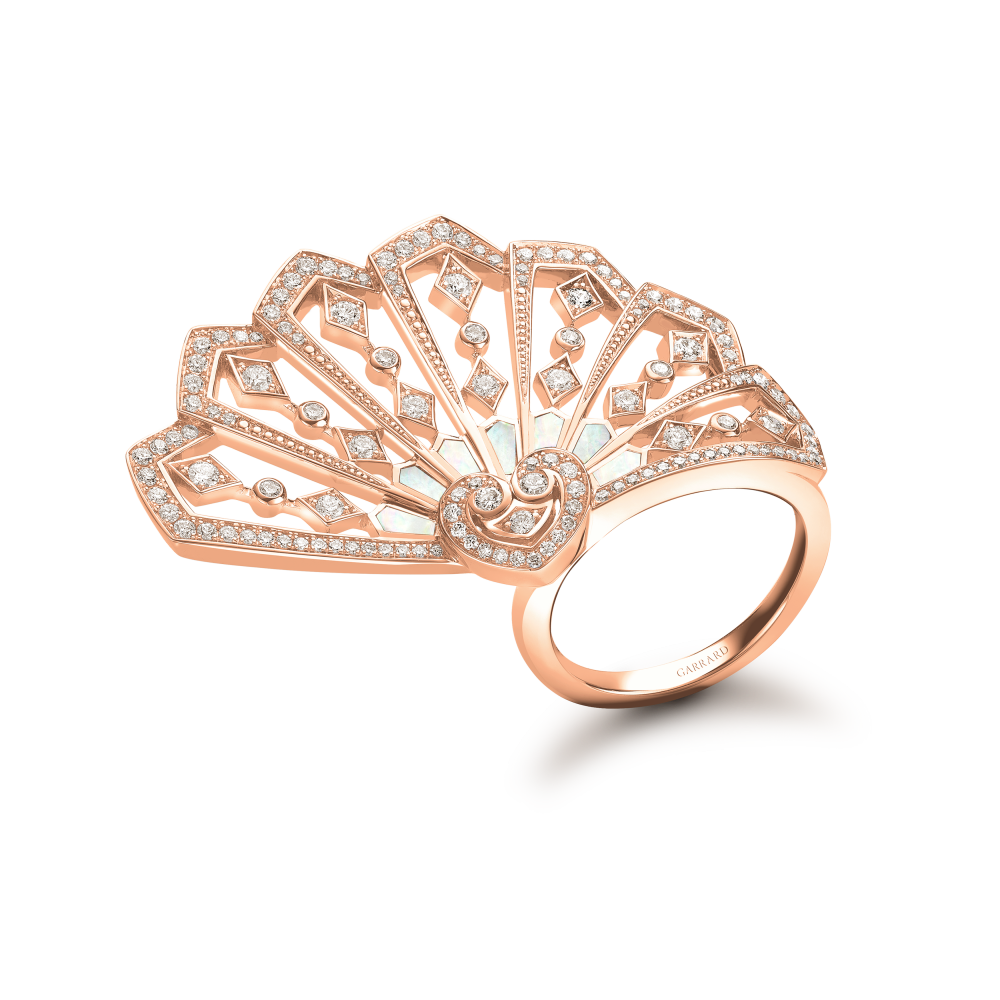 Garrard Fanfare Classic jewellery collection white diamond and mother of pearl ring in 18ct rose gold 2015512 Hero View