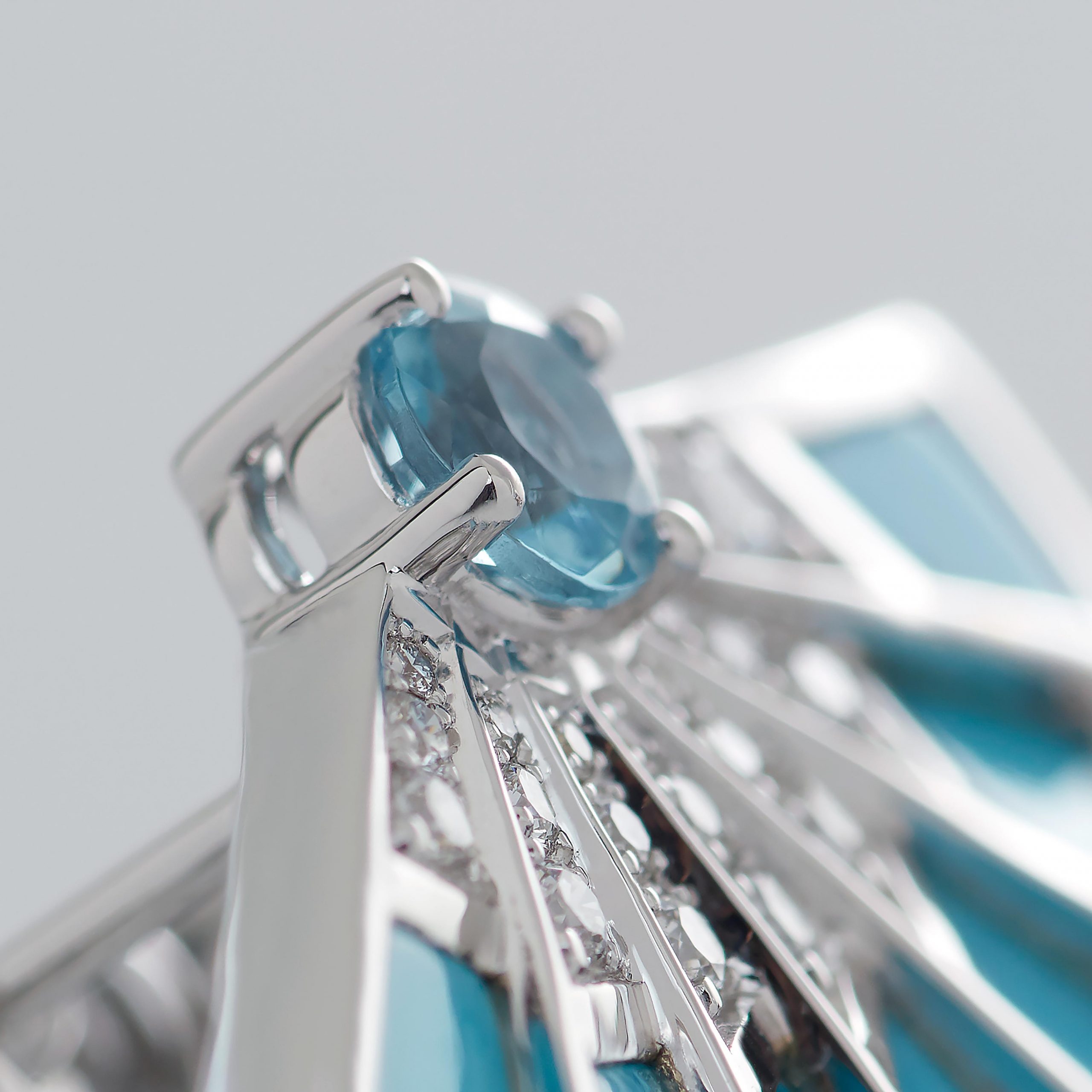 Garrard Fanfare Symphony jewellery collection Aquamarine and Turquoise Earrings in 18ct White Gold with Diamonds 2017304 Detail View Garrard Fanfare Symphony jewellery collection Aquamarine and Turquoise Earrings in 18ct White Gold with Diamonds 2017304 Detail View