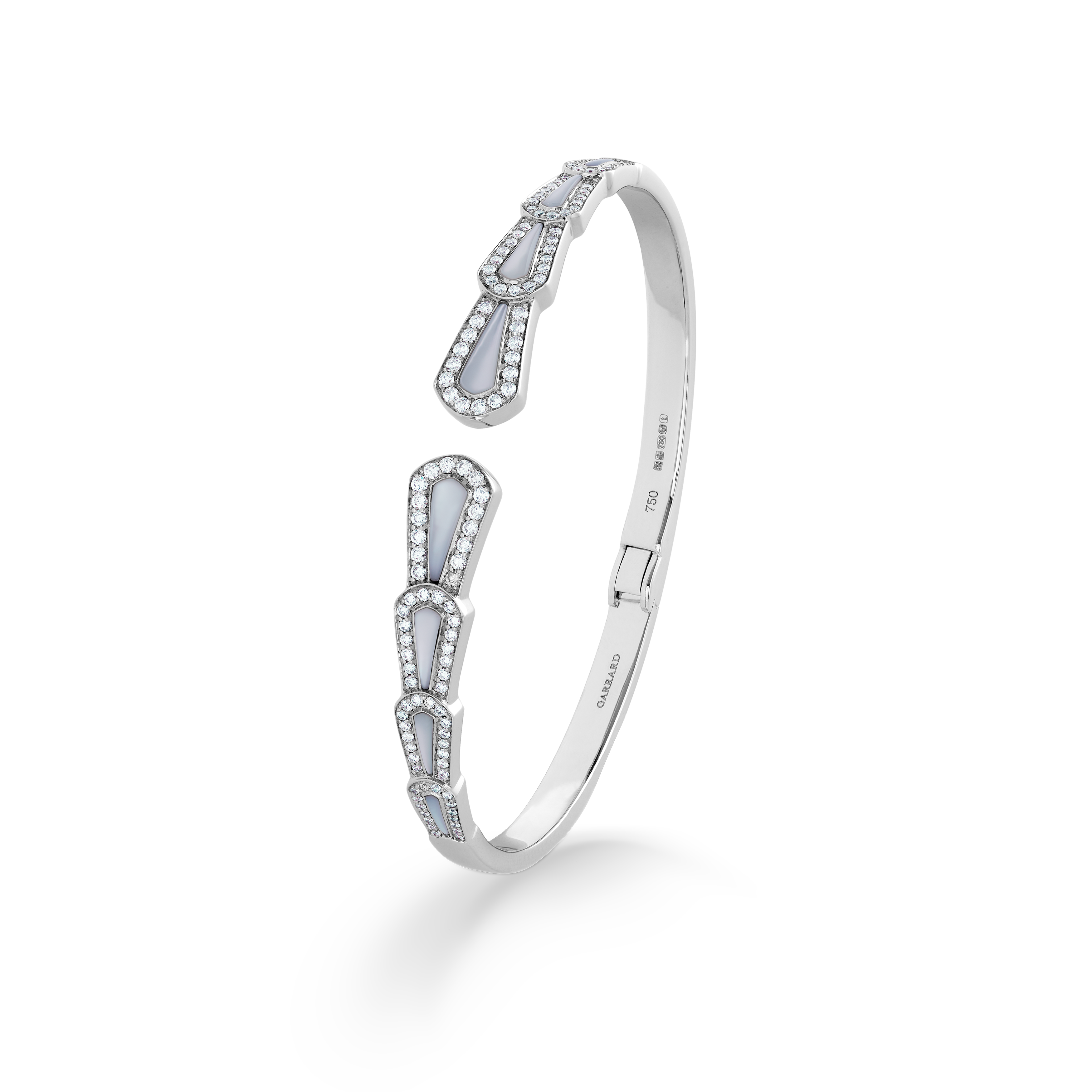 Garrard Fanfare Symphony jewellery collection Diamond and Mother of Pearl Bracelet In 18ct White Gold 2015949 2015853 2015950 Hero View Garrard Fanfare Symphony jewellery collection Diamond and Mother of Pearl Bracelet In 18ct White Gold 2015949 2015853 2015950 Hero View