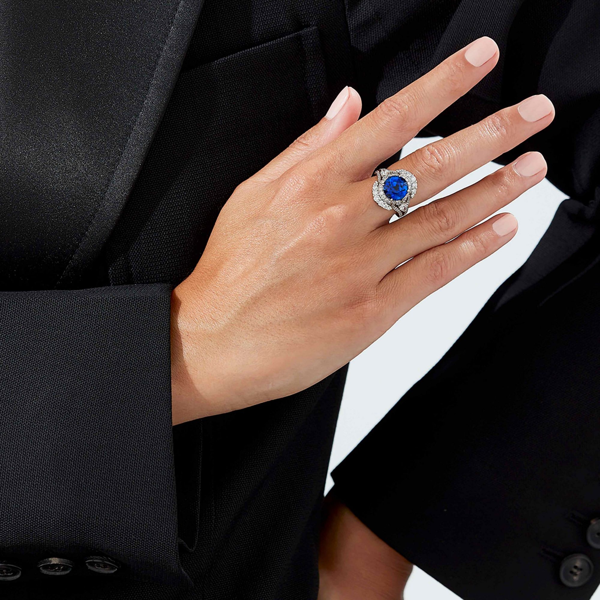 Garrard Jewelled Vault 4.79ct Round Royal Blue Sapphire Ring In 18ct White Gold with Diamonds 2016610 On Model