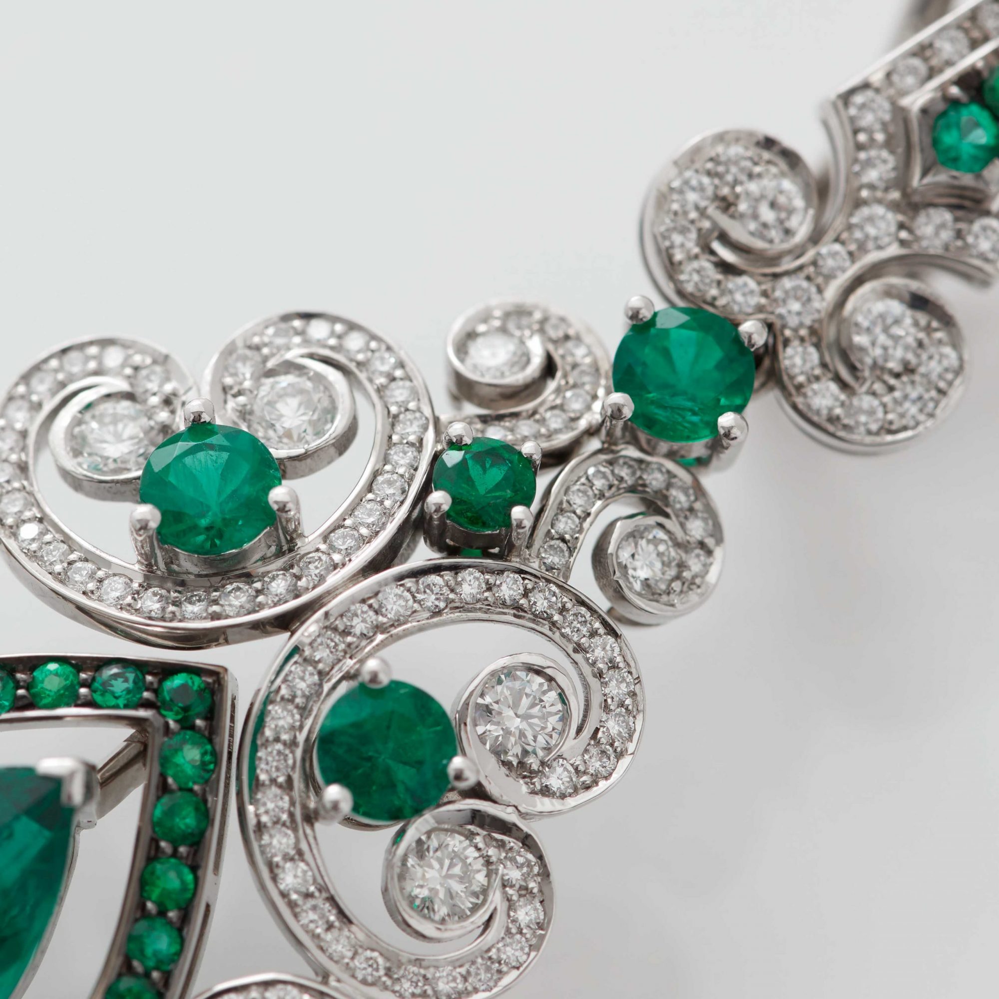 Garrard Jewelled Vault Emerald and Diamond High Jewellery Earrings In 18 Carat White Gold 2016276 Detail 2