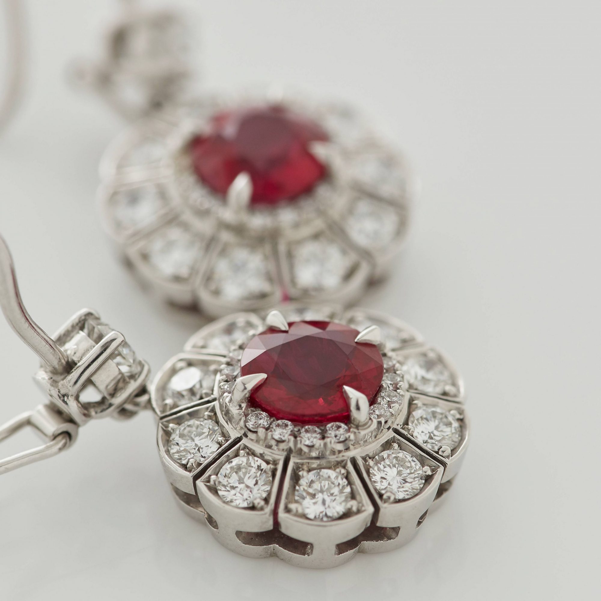 Garrard Marguerite Ruby and Diamond High Jewellery Earrings In Platinum 2015491 Detail