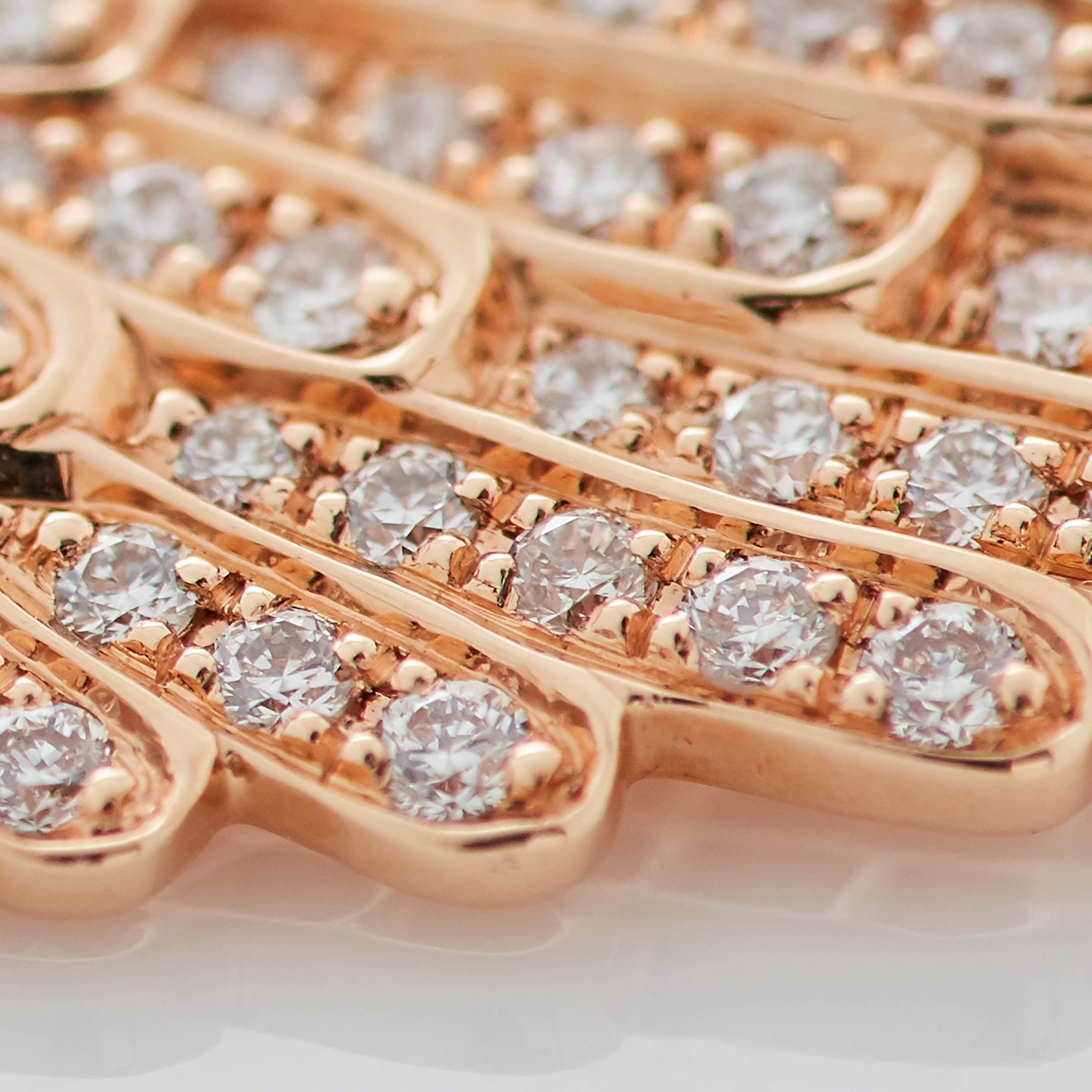 Garrard Wings Classic jewellery collection Diamond Bracelet In 18ct Rose Gold 2011137 Detail View Garrard Wings Classic jewellery collection Diamond Bracelet In 18ct Rose Gold 2011137 Detail View