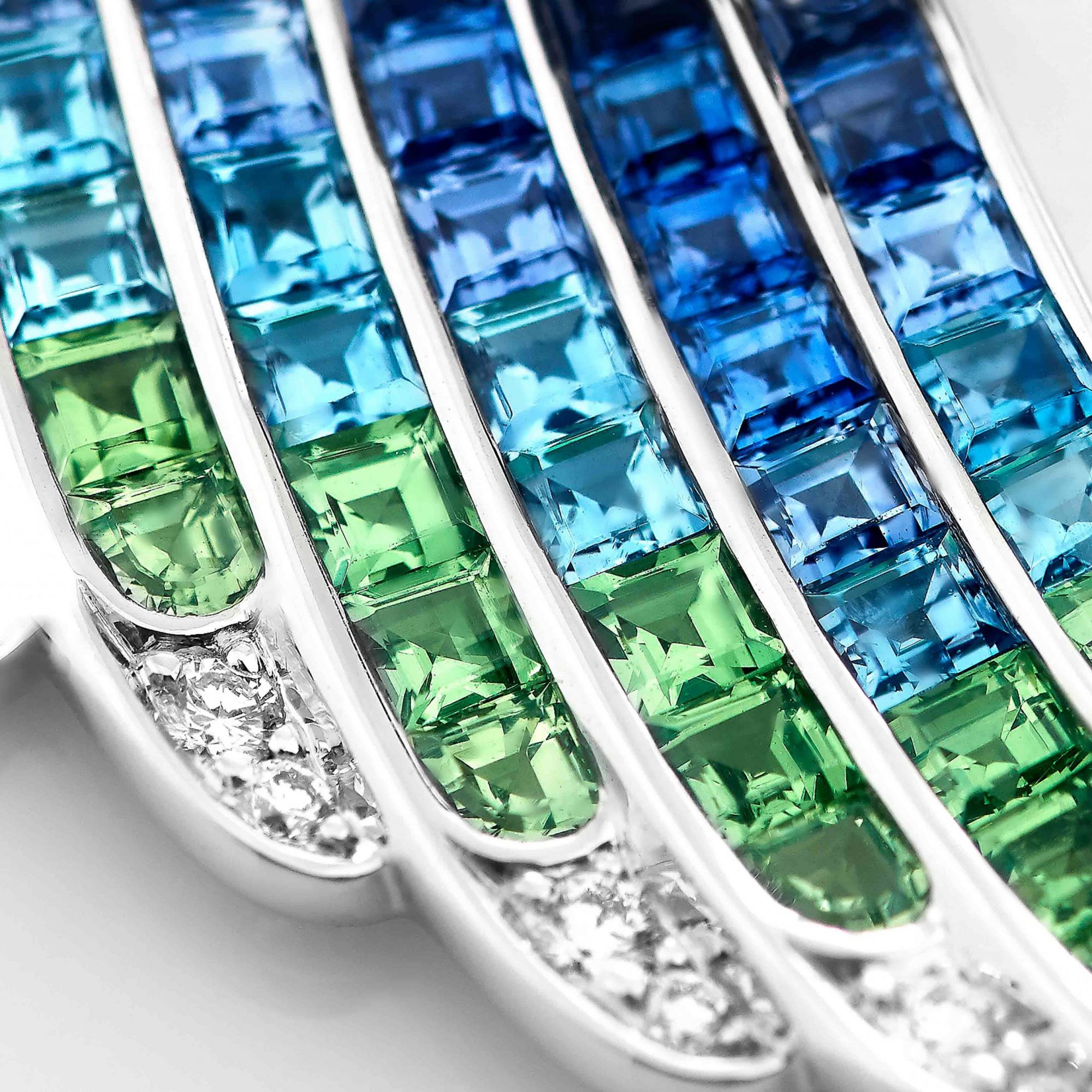 Garrard Wings Embrace collection Peacock Slide Pendant with Diamonds Sapphires Tsavorites and Aquamarines 2017610 Detail