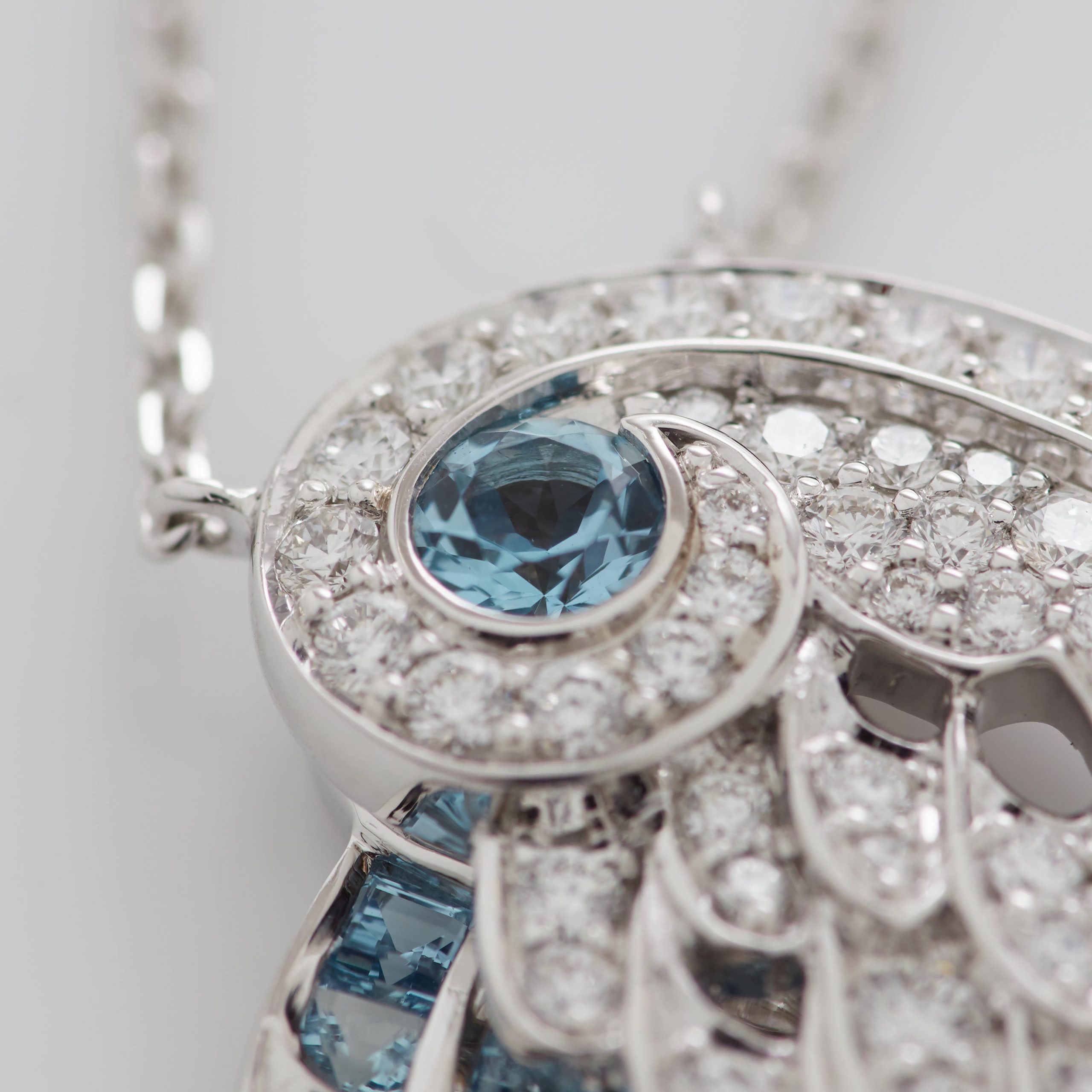 Garrard Wings Embrace jewellery collection Aquamarine and Diamond Slider Pendant In 18ct White Gold 2016642 Detail Garrard Wings Embrace jewellery collection Aquamarine and Diamond Slider Pendant In 18ct White Gold 2016642 Detail