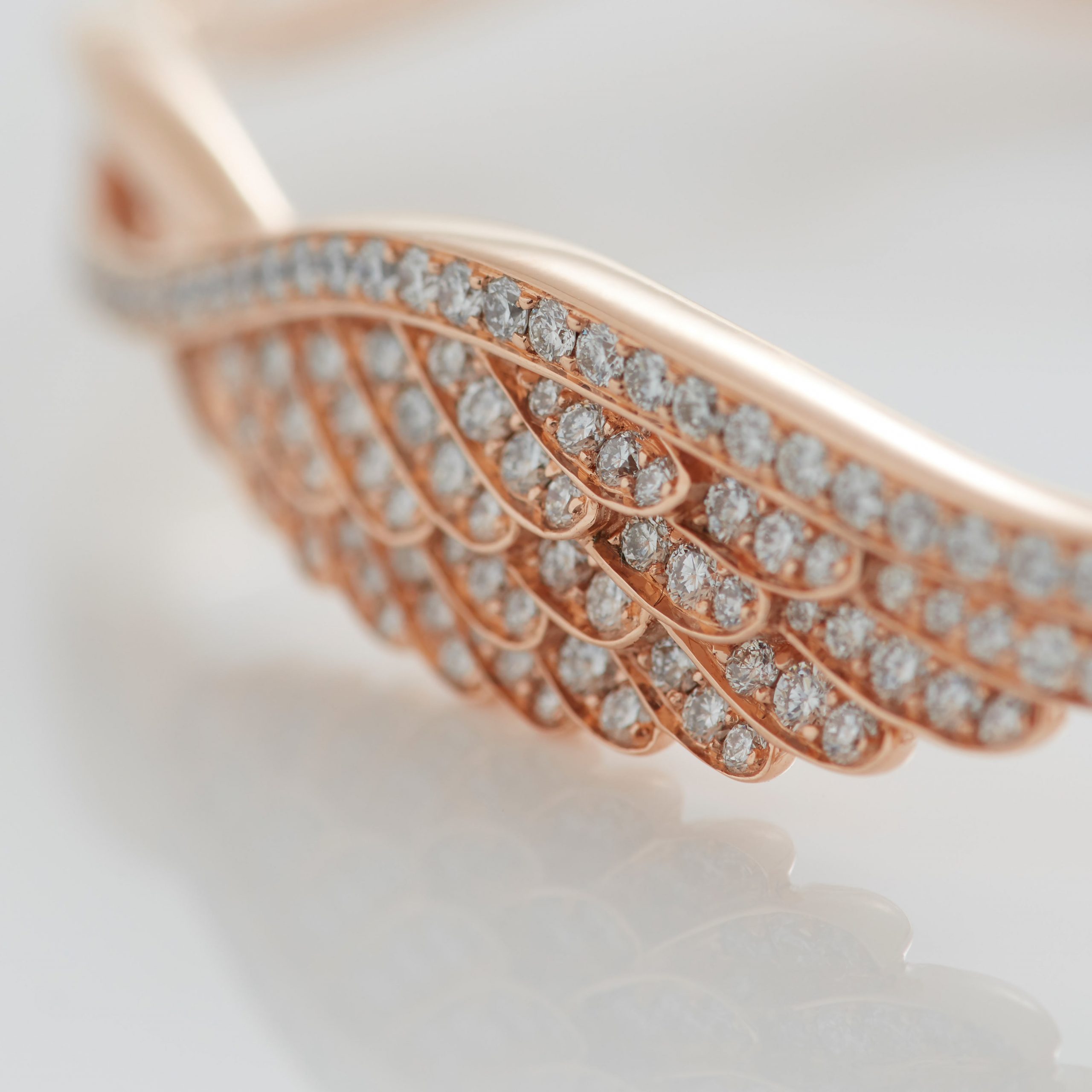 Garrard Wings Embrace jewellery collection Diamond Bracelet In 18ct Rose Gold 2015924 2015910 2015925 Detail View Garrard Wings Embrace jewellery collection Diamond Bracelet In 18ct Rose Gold 2015924 2015910 2015925 Detail View
