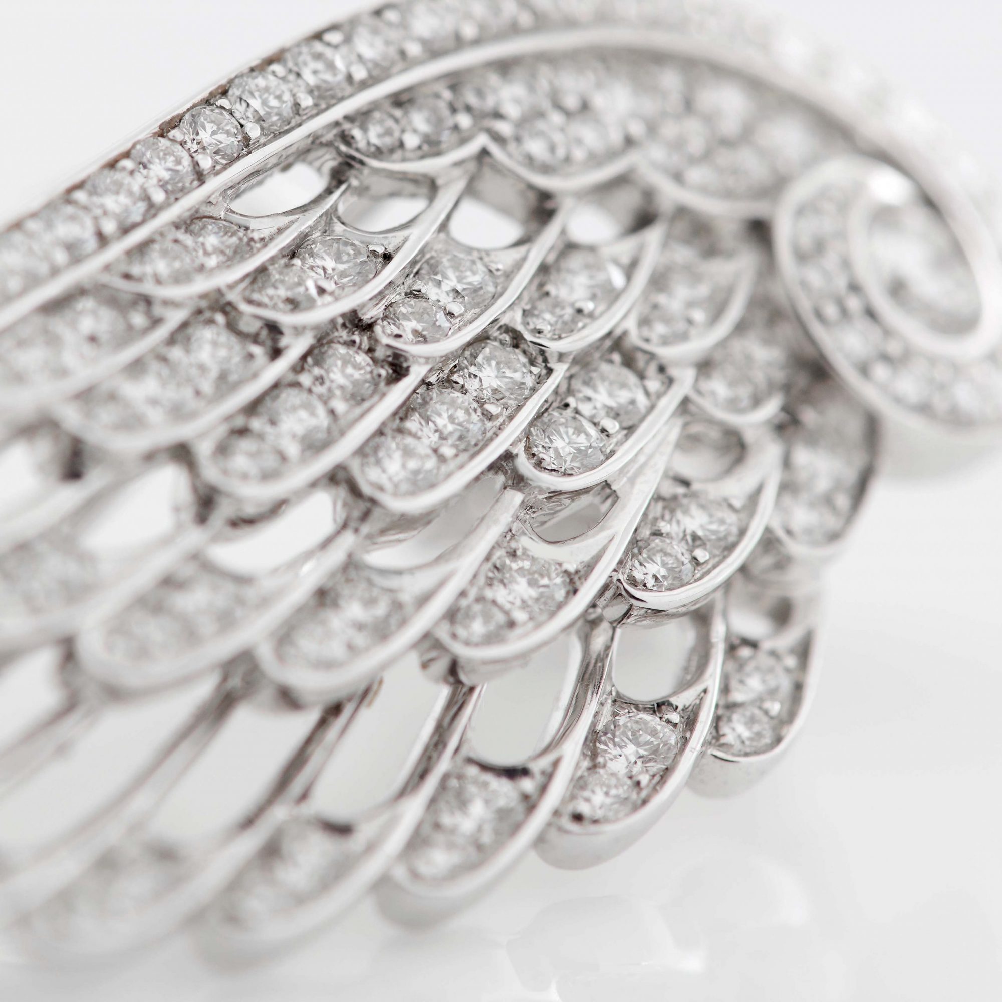 Garrard Wings Embrace jewellery collection Diamond Ear Jackets In 18ct White Gold 2015750 Detail View