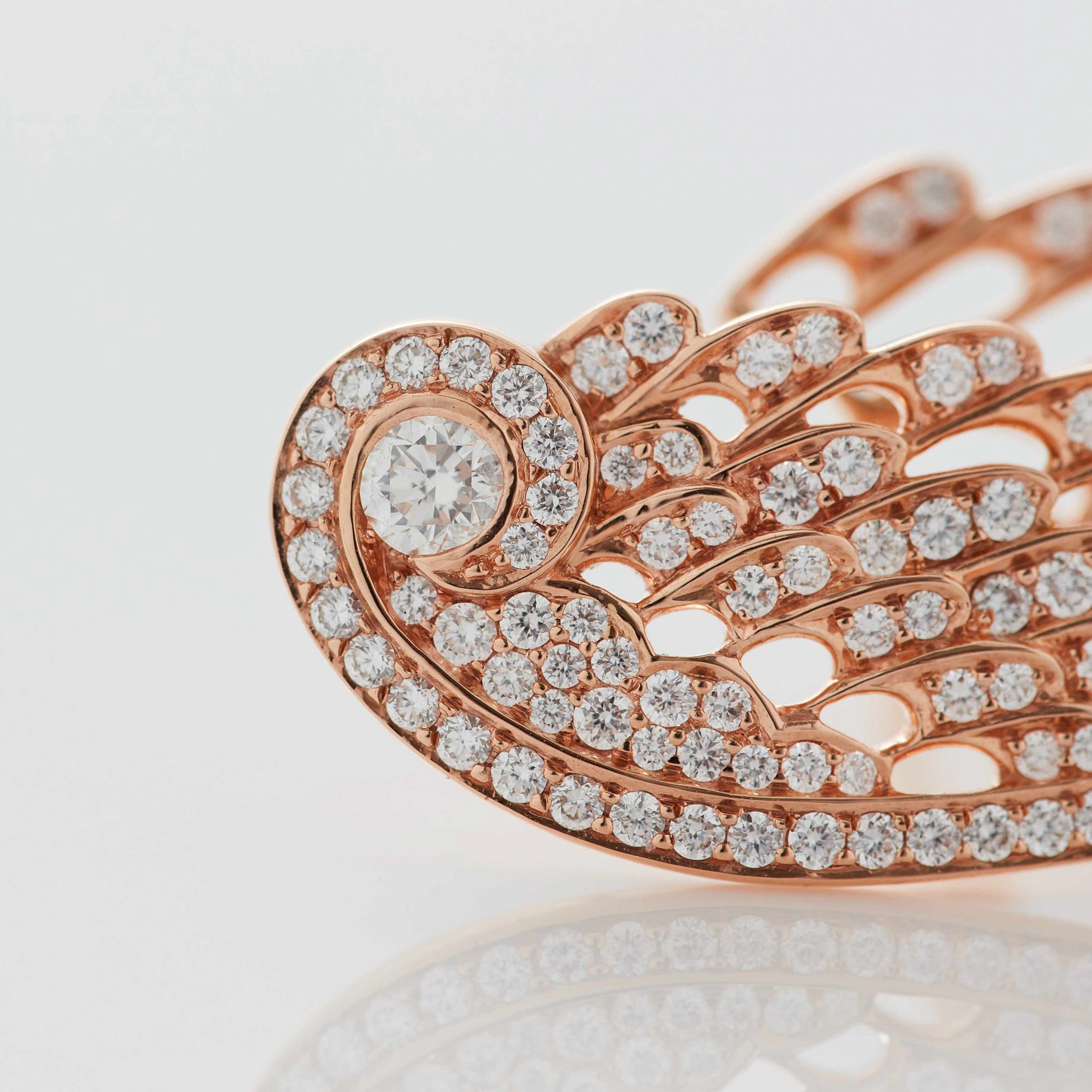 Garrard Wings Embrace jewellery collection Diamond Ear Jackets in 18ct rose gold 2015904 Detail 3 Garrard Wings Embrace jewellery collection Diamond Ear Jackets in 18ct rose gold 2015904 Detail 3
