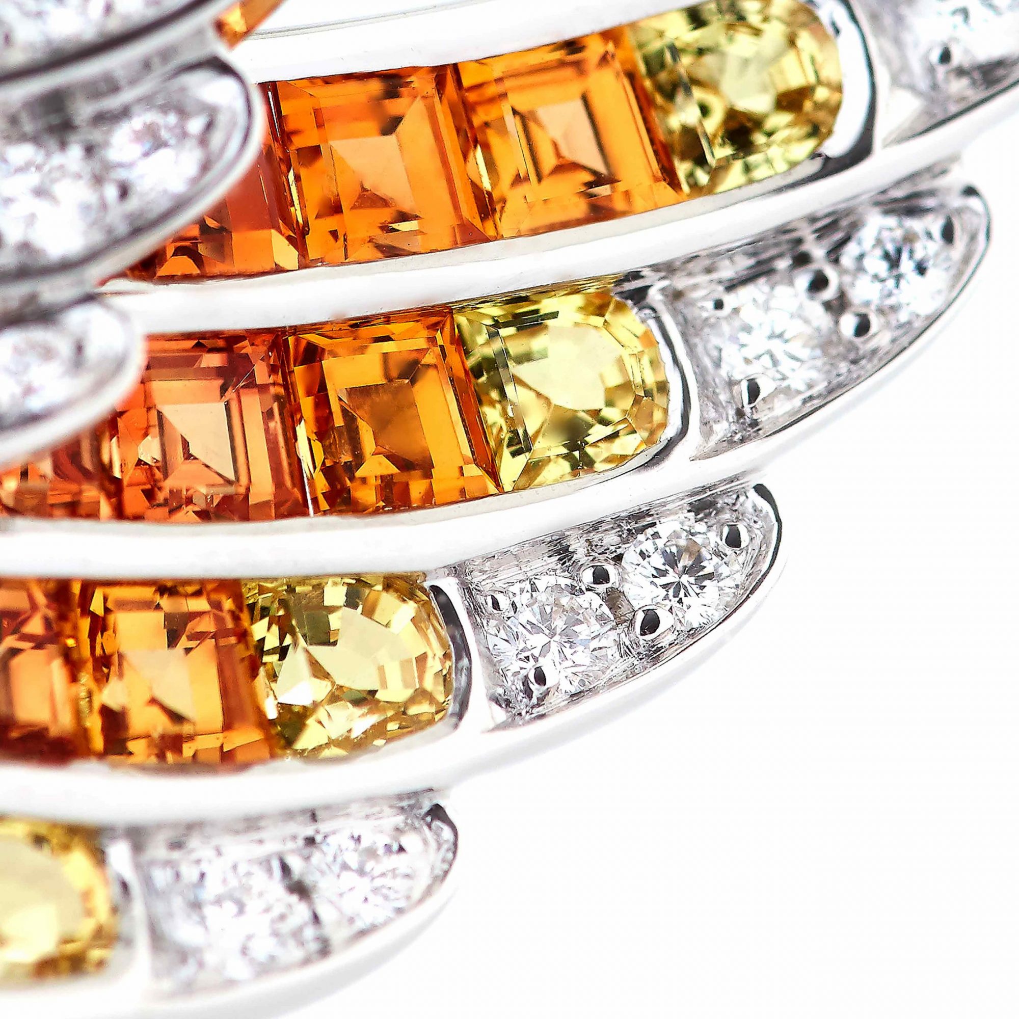 Garrards Wings Embrace jewellery collection Phoenix Ring in 18ct White Gold with DIamonds and Sapphires 2017609 Detail