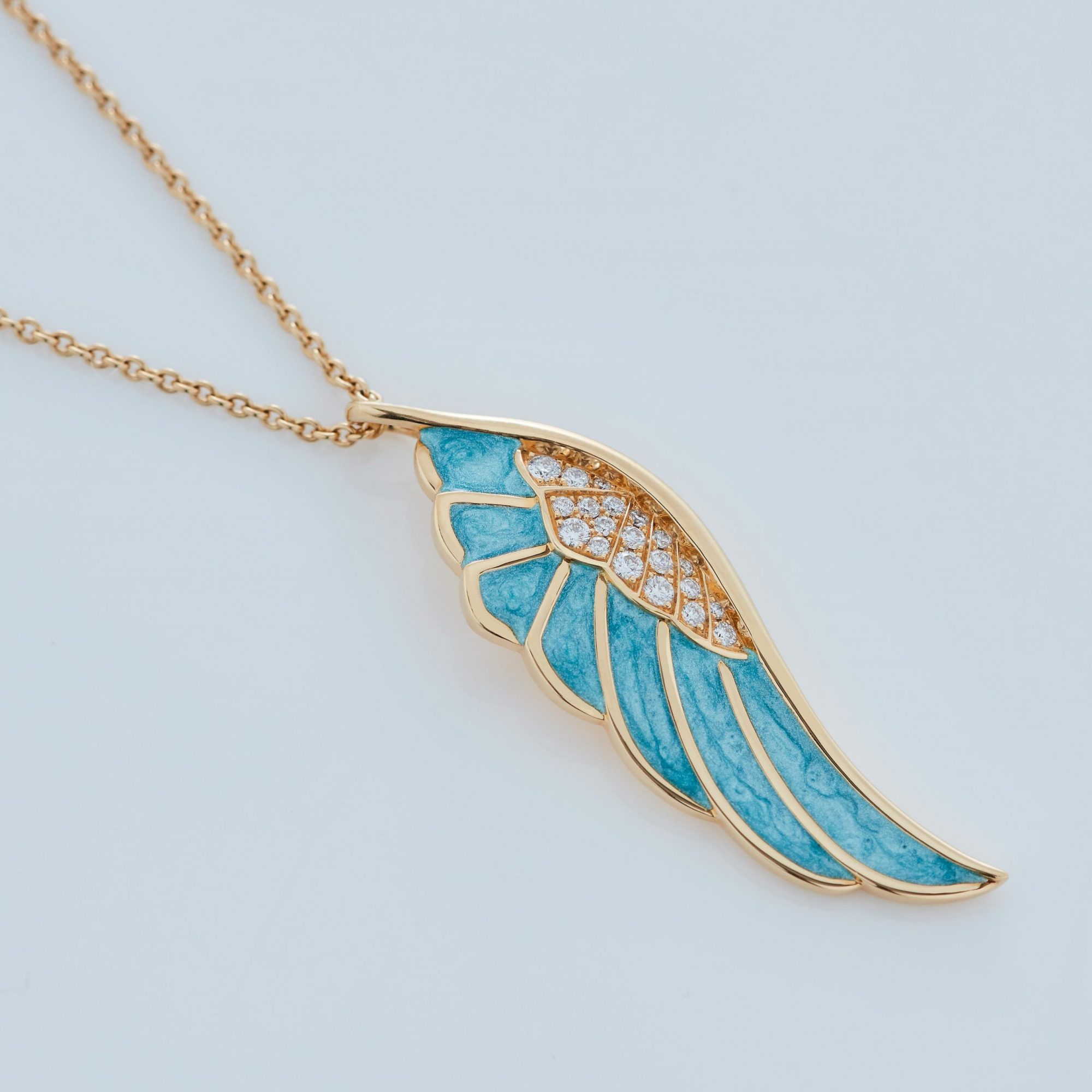 Wings Reflection jewellery collection Summer Enamel Pendant In 18ct Yellow Gold with Diamonds 2014688 Detail View