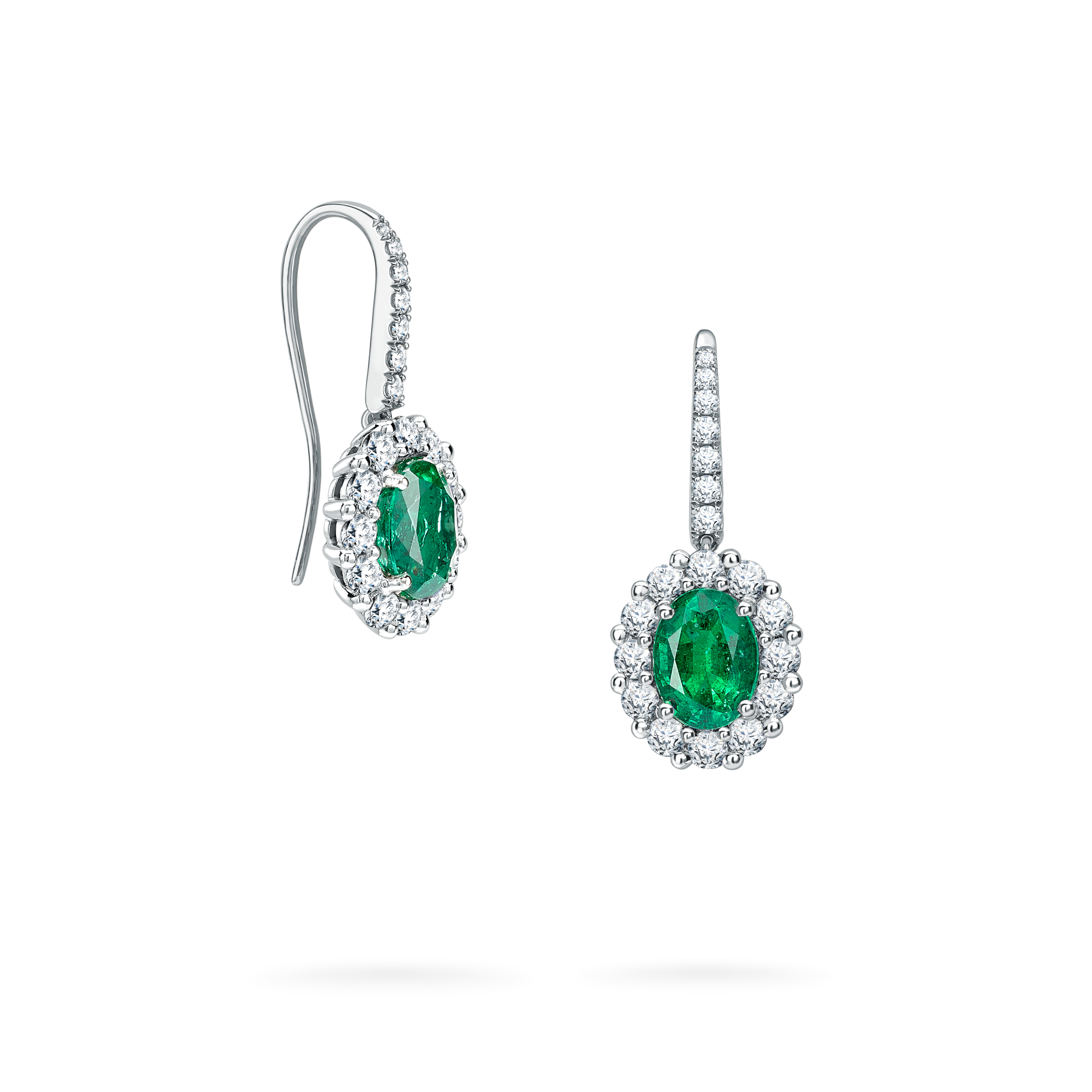 Garrard 1735 jewllery collection emerald oval drop earrings in platinum with diamonds JE17PT01 Hero View Garrard 1735 jewllery collection emerald oval drop earrings in platinum with diamonds JE17PT01 Hero View